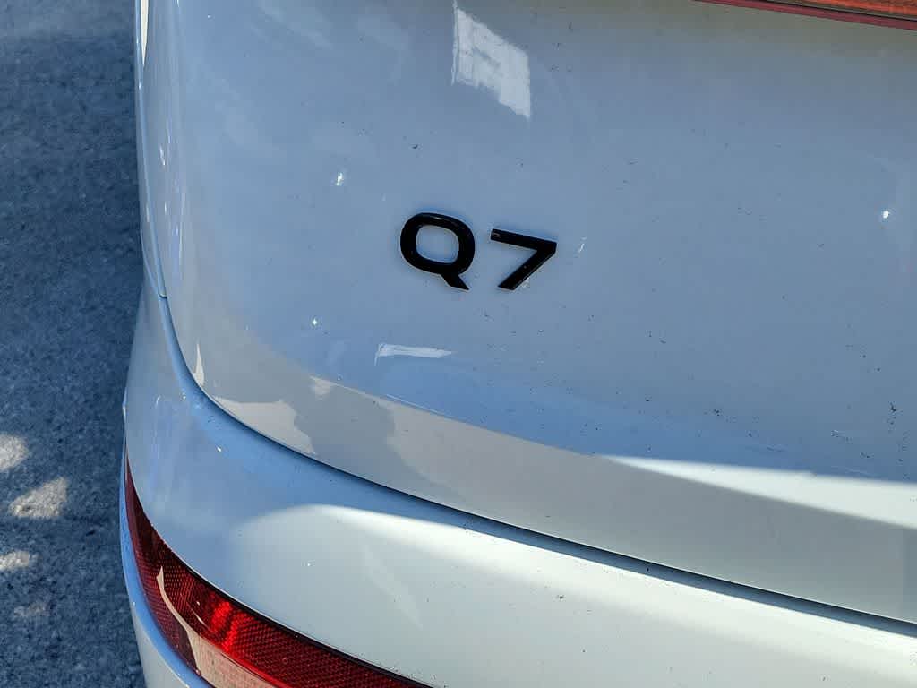 Thumbnail: 2026 Audi Q7 - 7