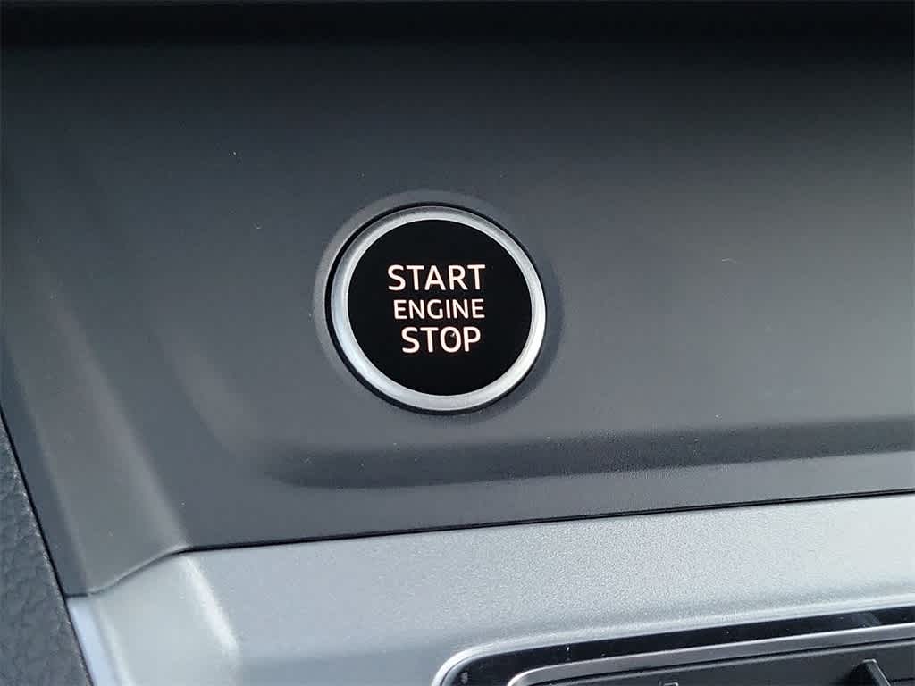 Thumbnail: 2025 Audi Q3 - 27