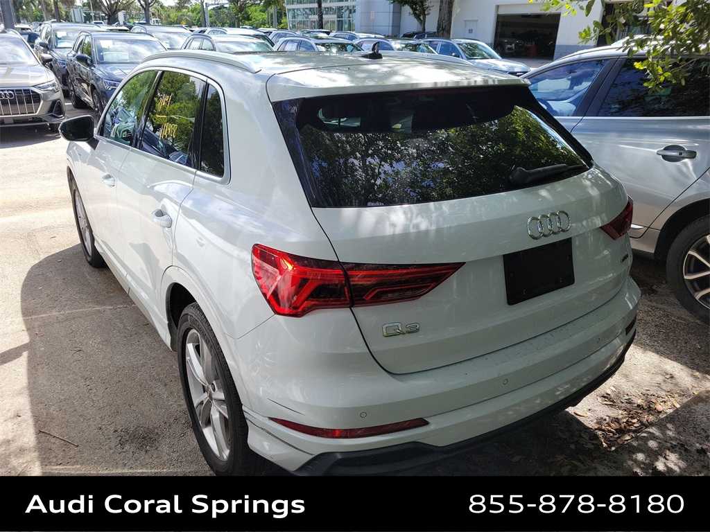 Thumbnail: 2019 Audi Q3 - 23