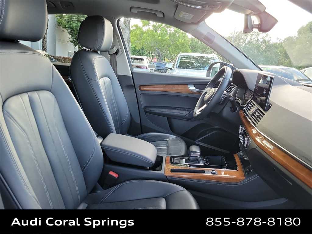 Thumbnail: 2023 Audi Q5 - 22