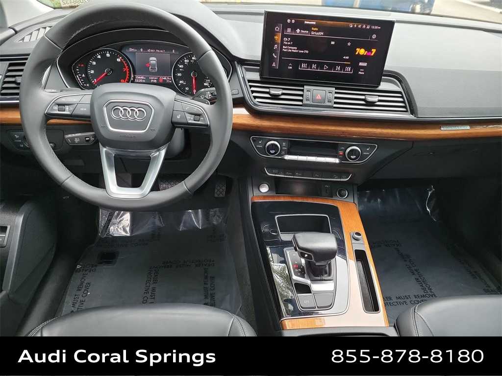 Thumbnail: 2023 Audi Q5 - 18