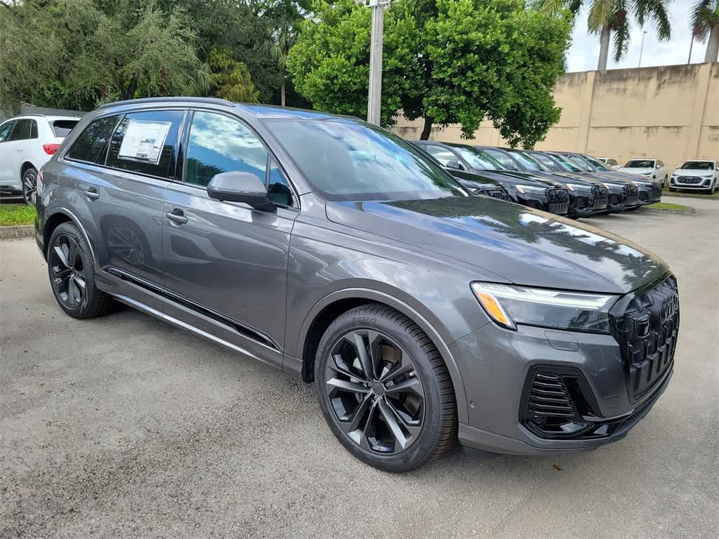 Thumbnail: 2026 Audi Q7 - 6