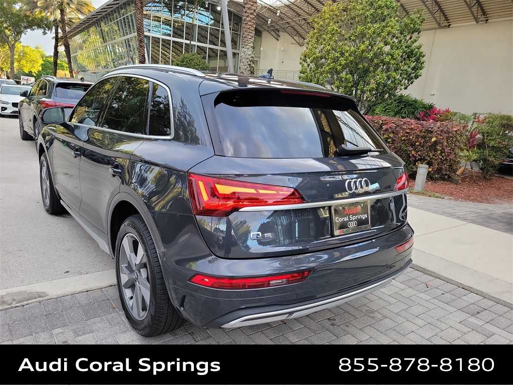 Thumbnail: 2023 Audi Q5 - 6