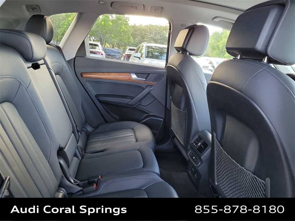 Thumbnail: 2023 Audi Q5 - 21