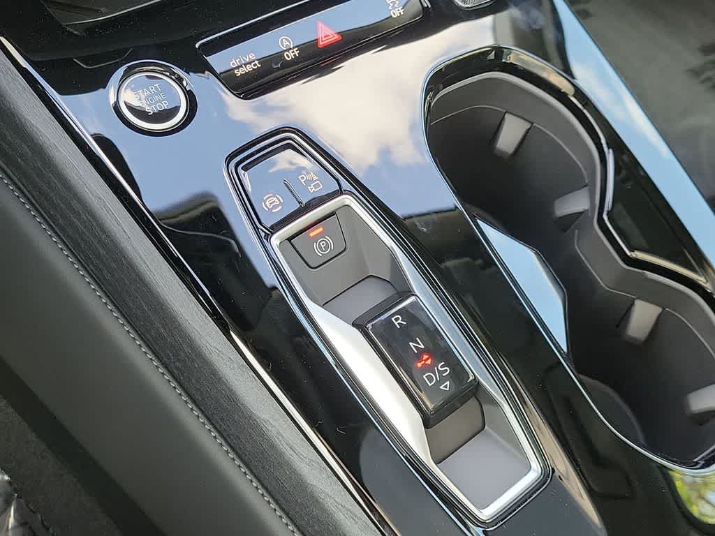 Thumbnail: 2026 Audi A5 - 25