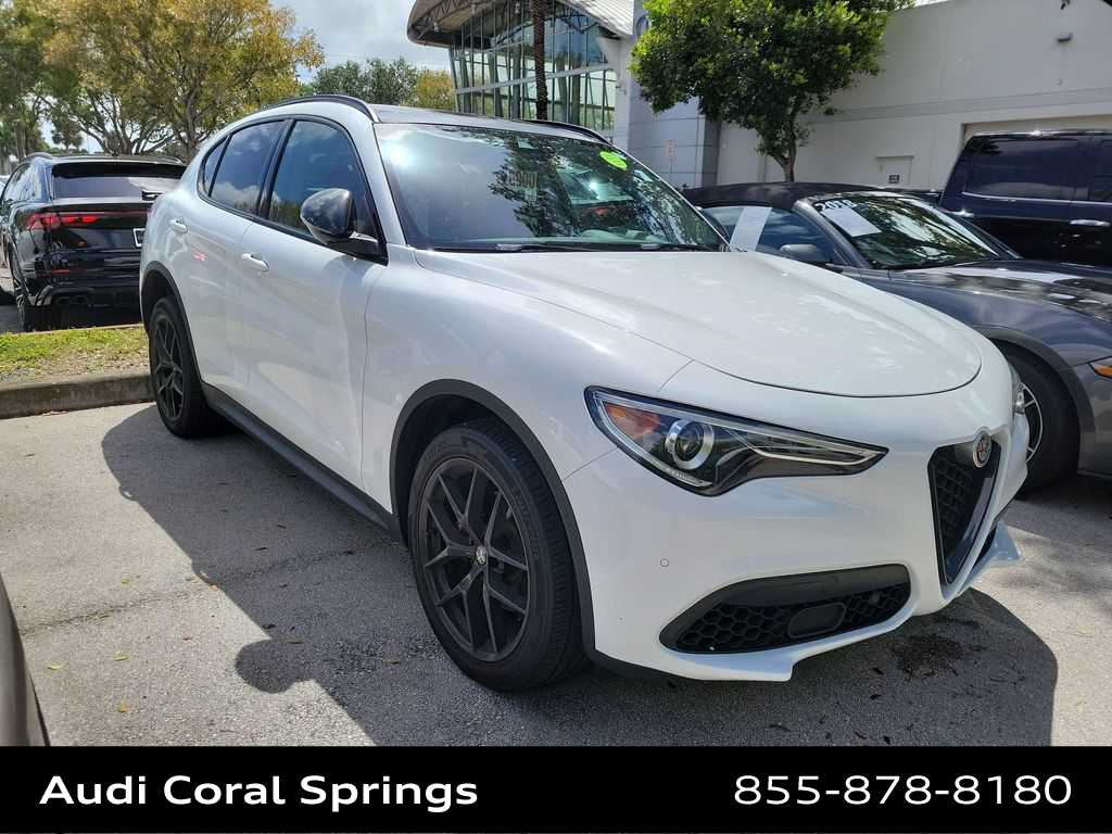 Thumbnail: 2019 Alfa Romeo Stelvio - 11