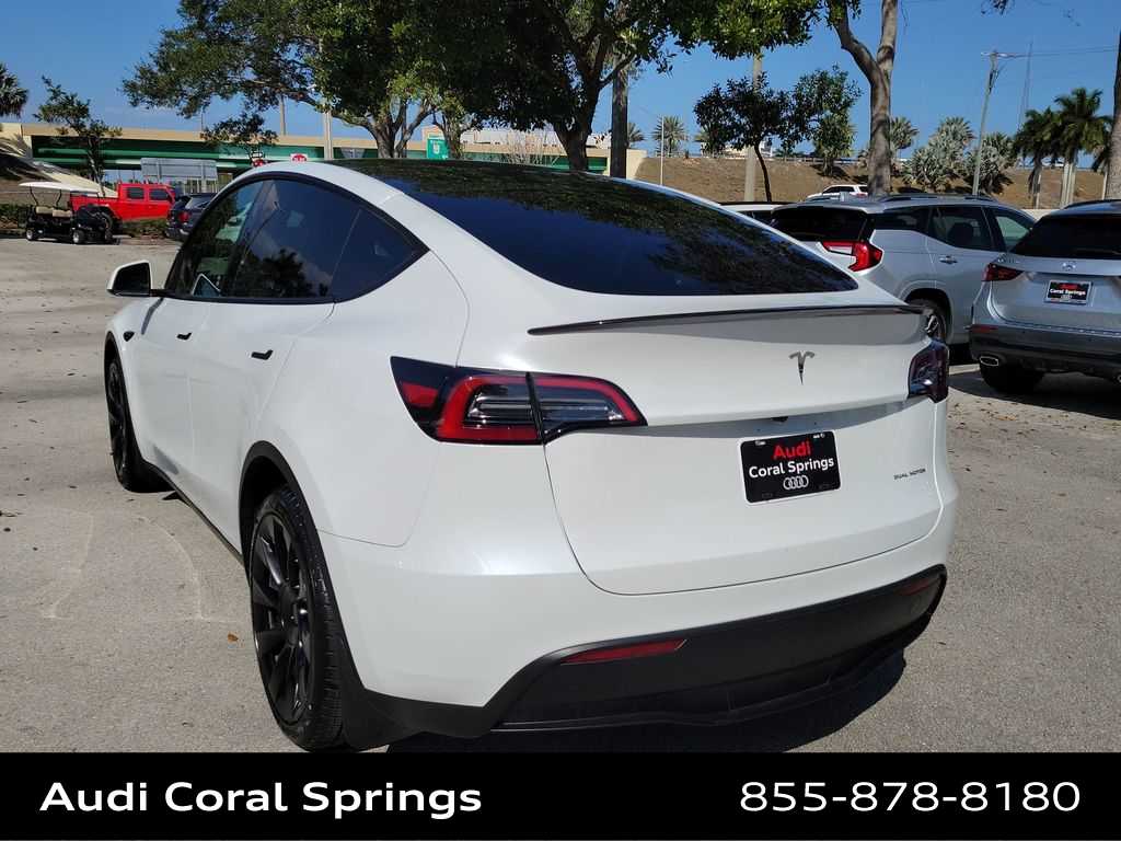 Thumbnail: 2024 Tesla Model Y - 12