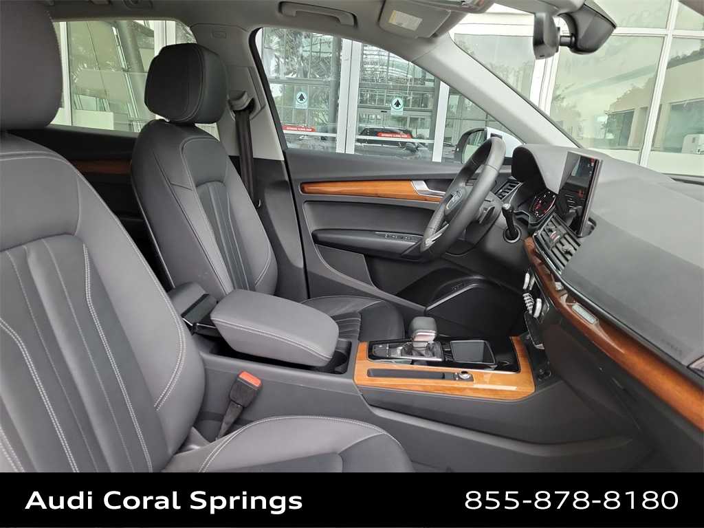 Thumbnail: 2023 Audi Q5 - 22