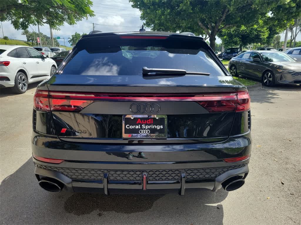 Thumbnail: 2026 Audi RS Q8 - 5