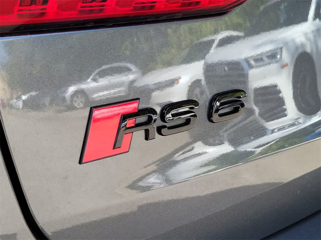 Thumbnail: 2025 Audi RS 6 - 15