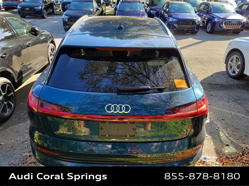 Thumbnail: 2019 Audi e-tron - 20