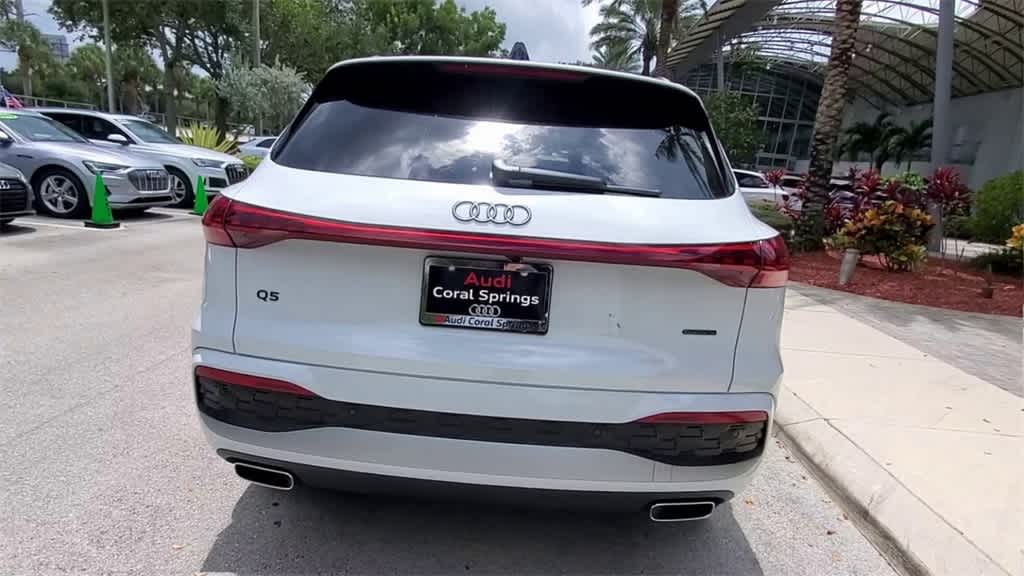 Thumbnail: 2025 Audi Q5 - 7