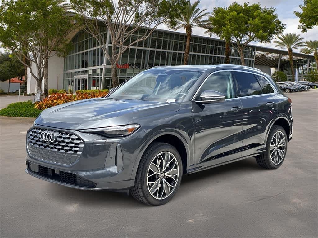 2025 Audi New Q5 Premium Plus's photo