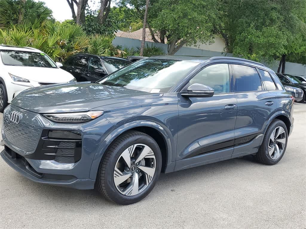 2025 Audi Q6 e-tron Prestige 4