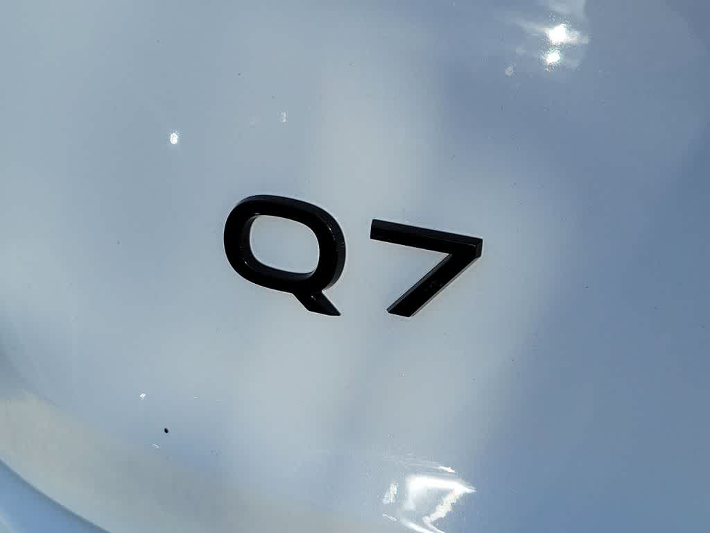 Thumbnail: 2026 Audi Q7 - 15