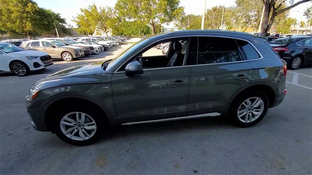 Thumbnail: 2023 Audi Q5 - 6