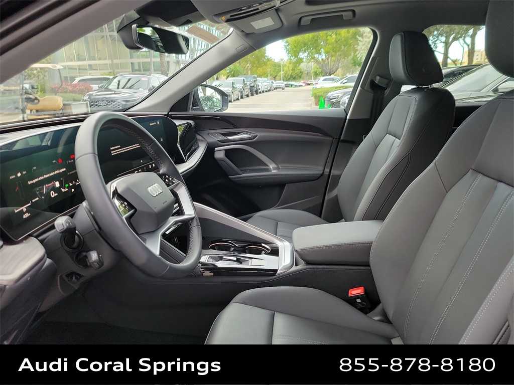 Thumbnail: 2025 Audi Q5 - 19