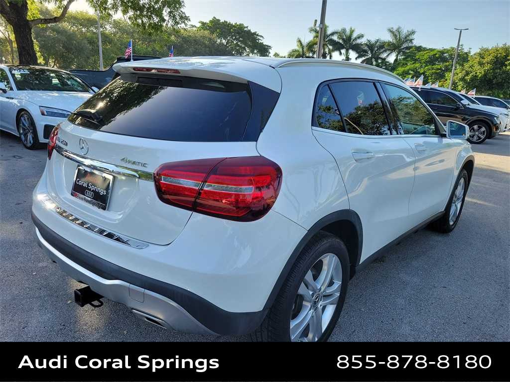 Thumbnail: 2019 Mercedes-Benz GLA - 8