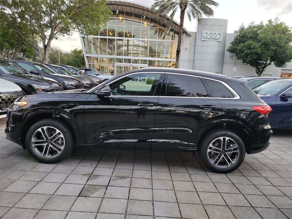 Thumbnail: 2025 Audi Q5 - 3