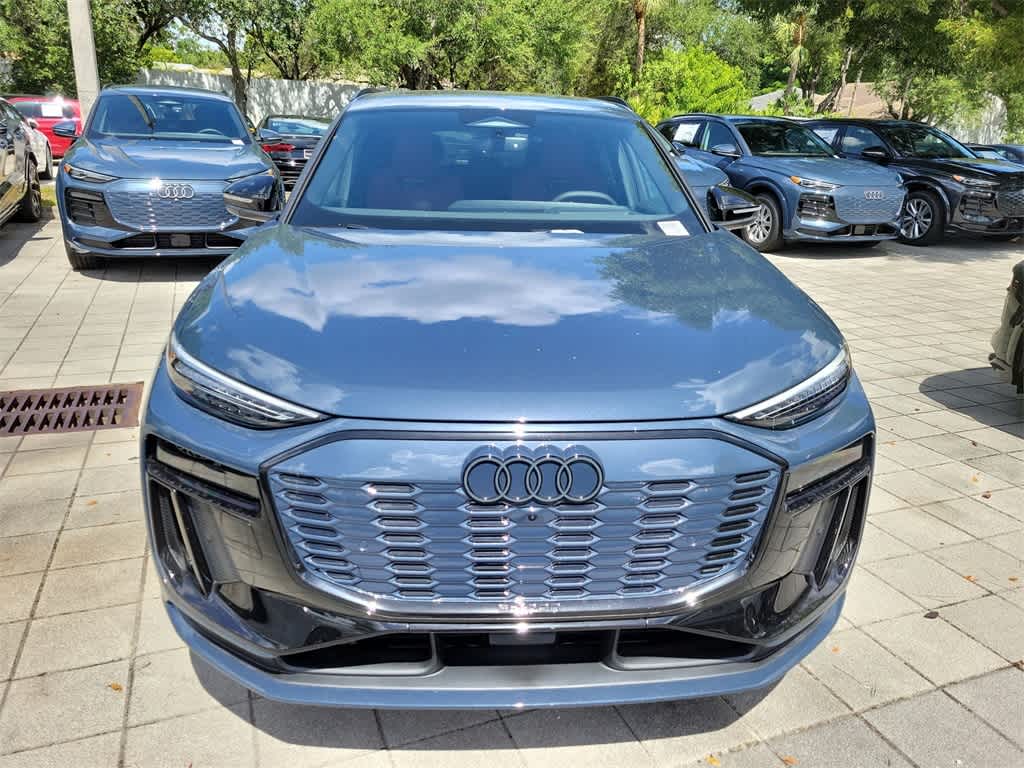 Thumbnail: 2025 Audi SQ6 e-tron - 6