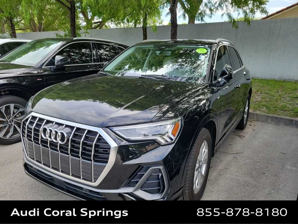 Thumbnail: 2025 Audi Q3 - 2