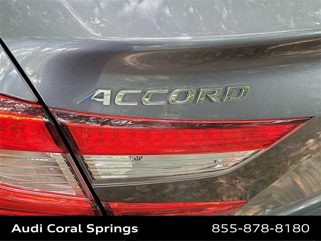 Thumbnail: 2018 Honda Accord - 17