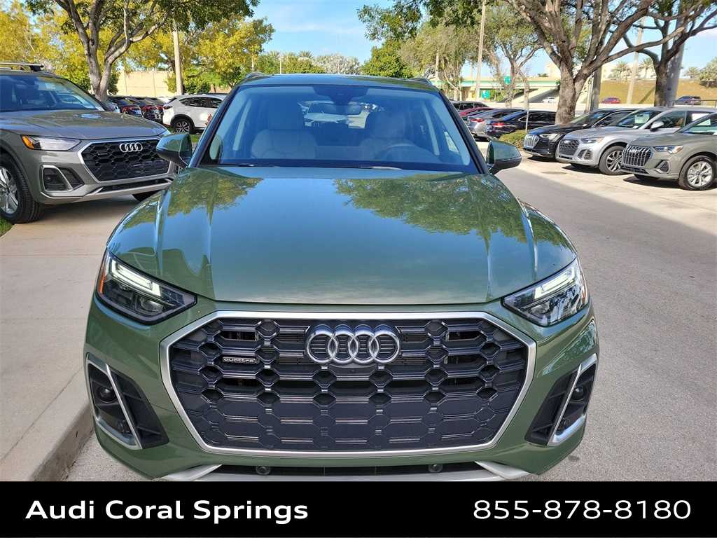 Thumbnail: 2021 Audi Q5 - 14