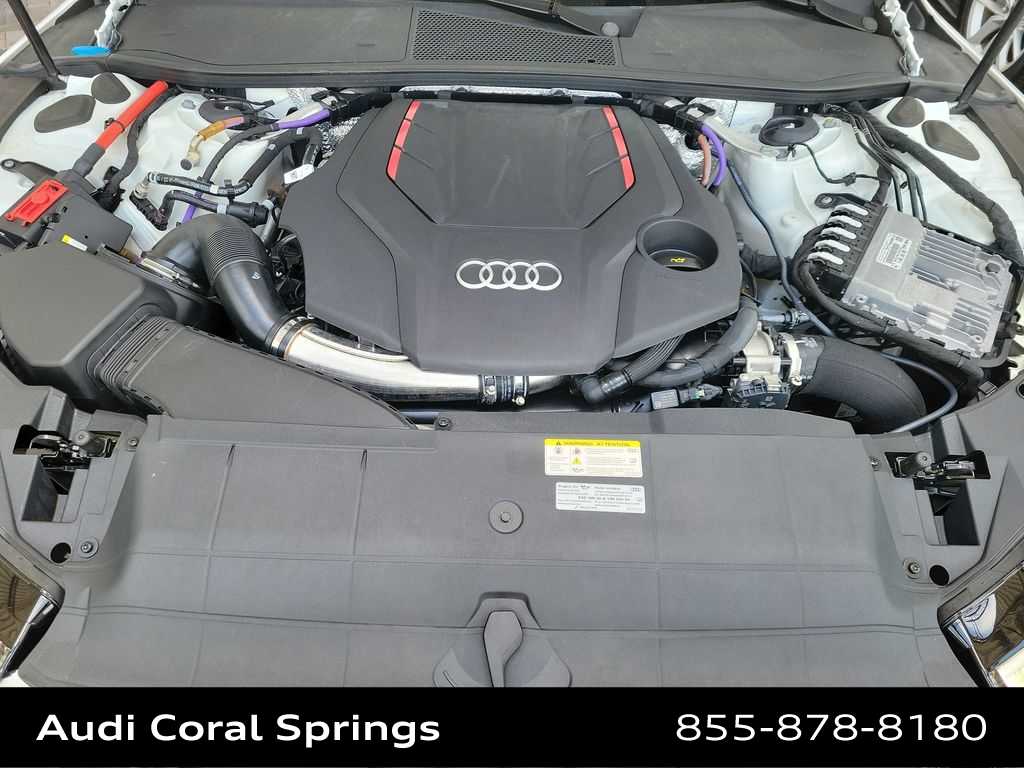 Thumbnail: 2022 Audi S7 - 9