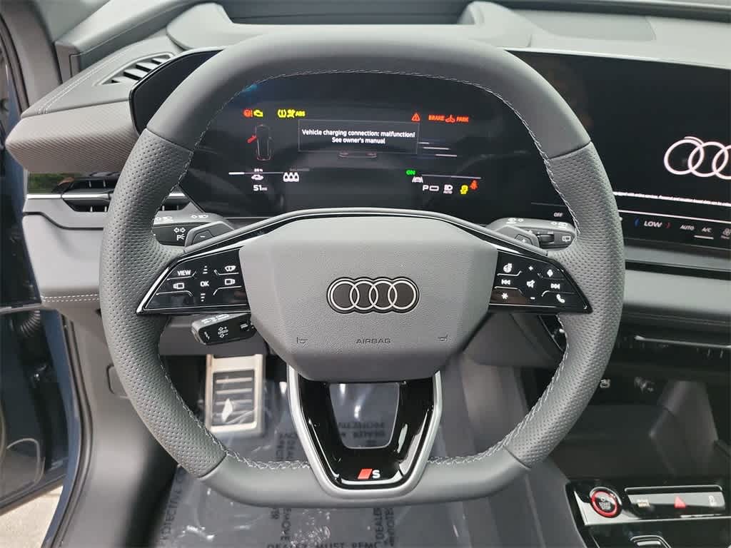 Thumbnail: 2025 Audi SQ6 e-tron - 23