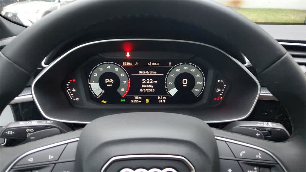 Thumbnail: 2025 Audi Q3 - 26