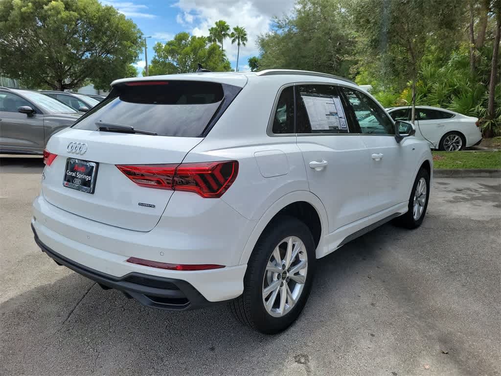 Thumbnail: 2025 Audi Q3 - 8