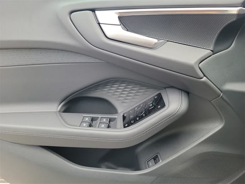 Thumbnail: 2025 Audi A5 - 19