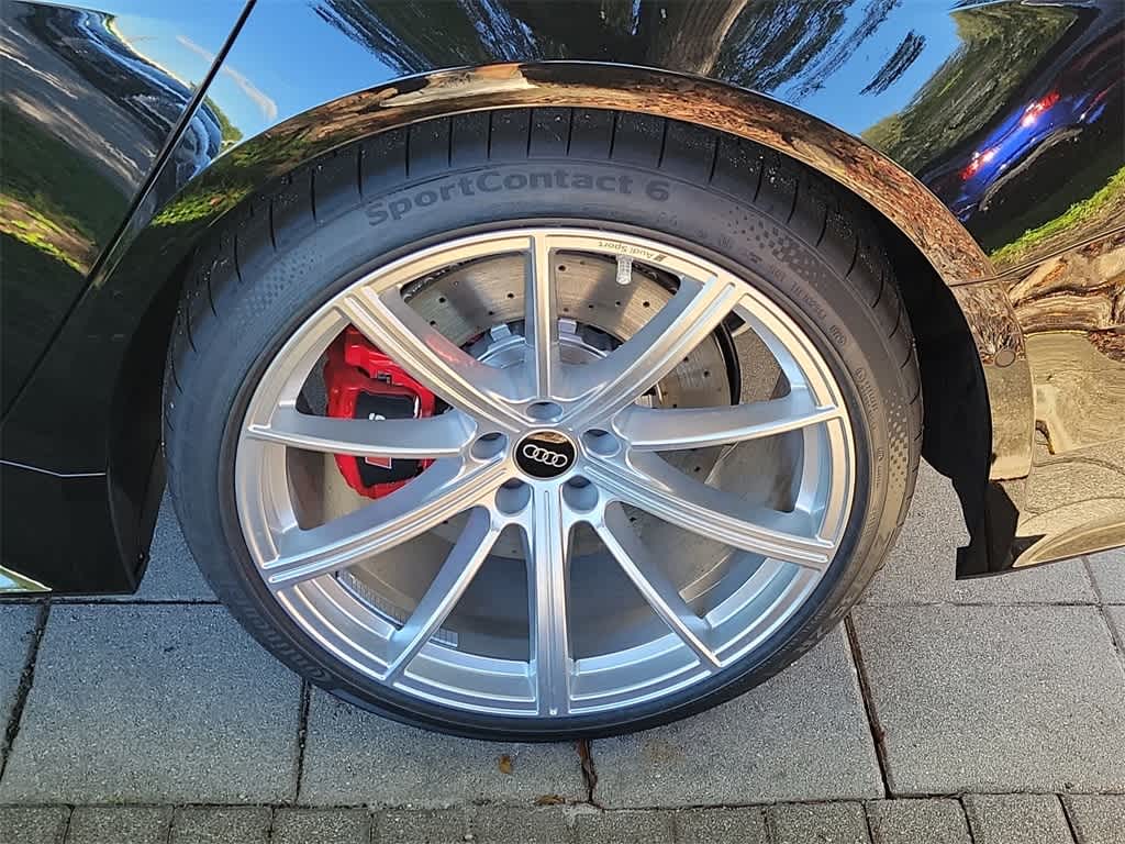 Thumbnail: 2026 Audi RS 6 - 8