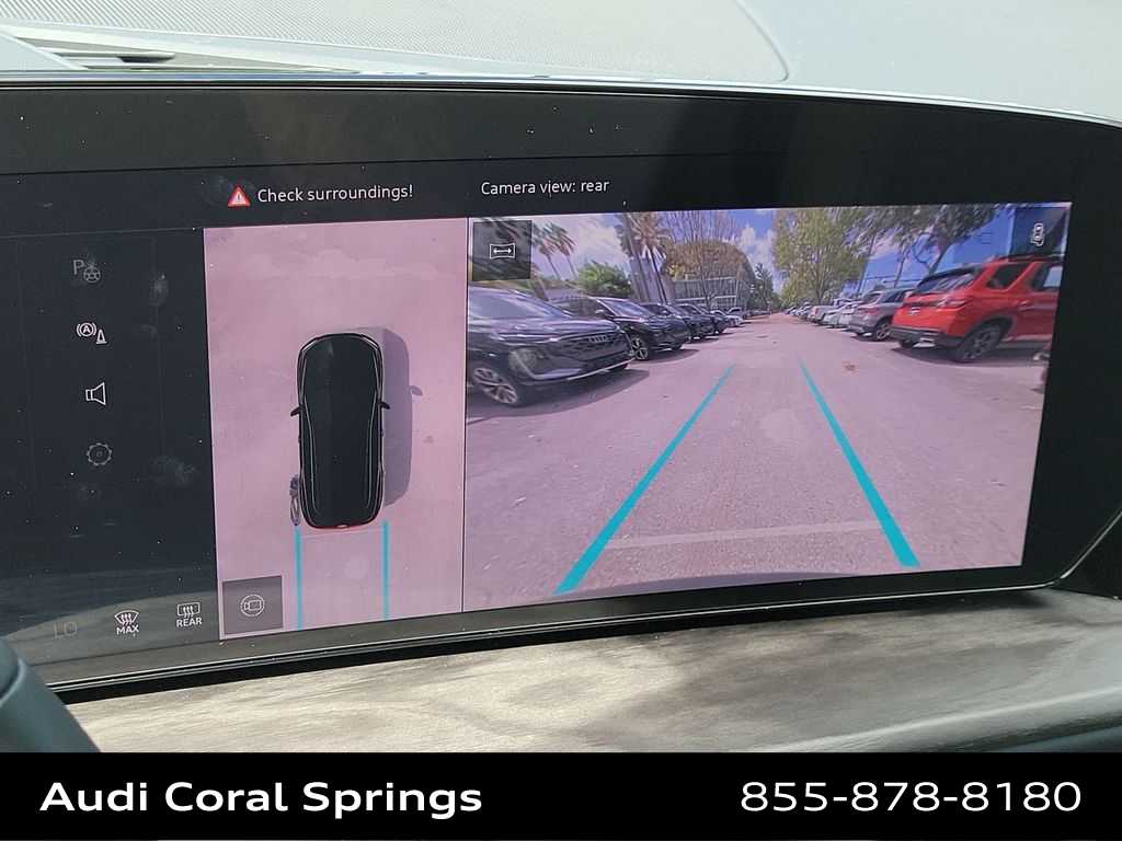 Thumbnail: 2025 Audi Q5 - 24