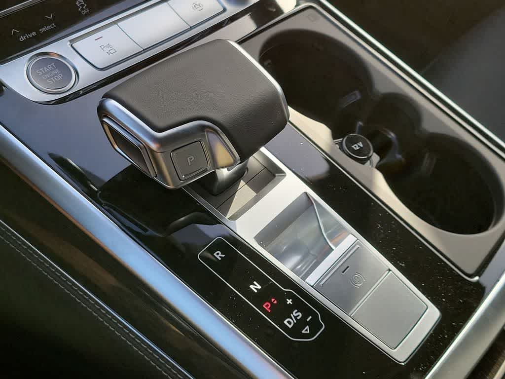 Thumbnail: 2026 Audi Q7 - 17