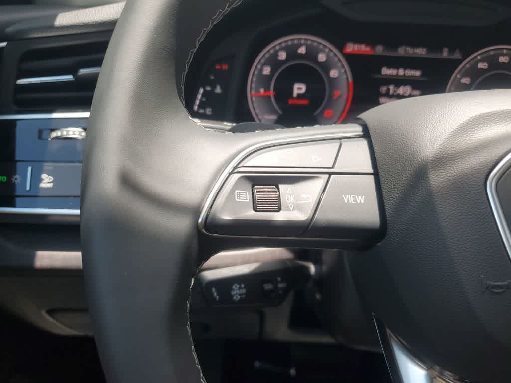 Thumbnail: 2025 Audi Q8 - 17