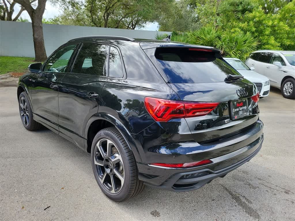 Thumbnail: 2025 Audi Q3 - 3