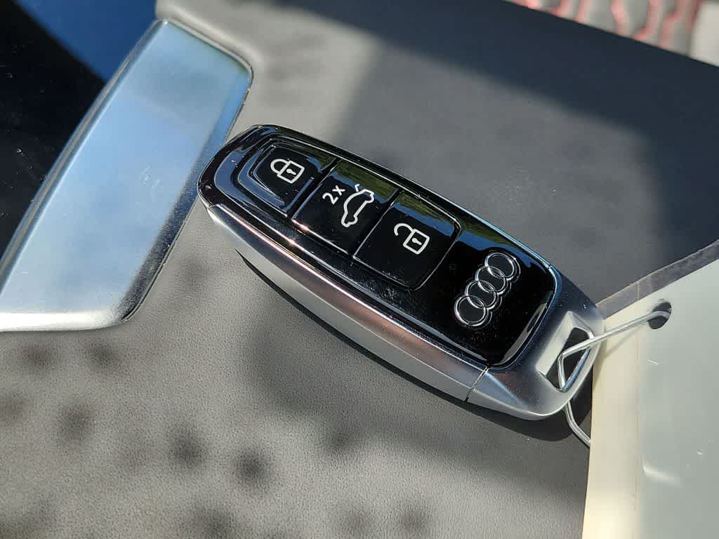 Thumbnail: 2026 Audi RS 7 - 20