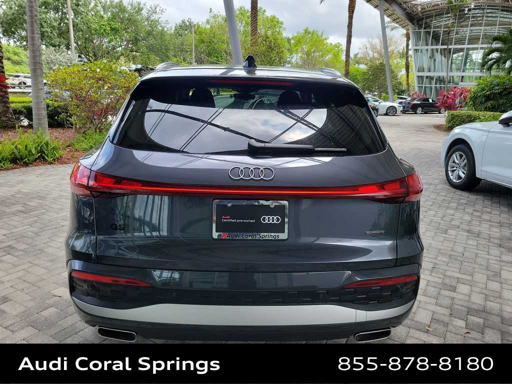 Thumbnail: 2025 Audi Q5 - 13