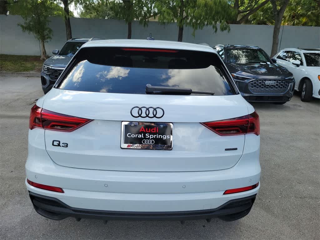 Thumbnail: 2025 Audi Q3 - 5