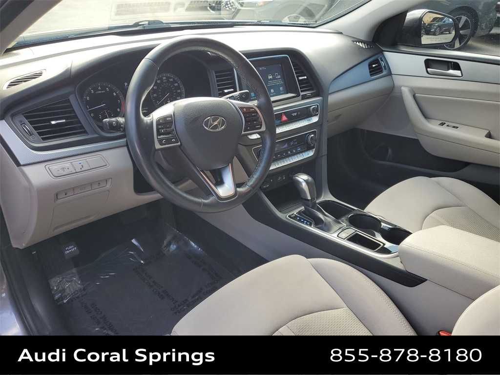 Thumbnail: 2018 Hyundai Sonata - 10