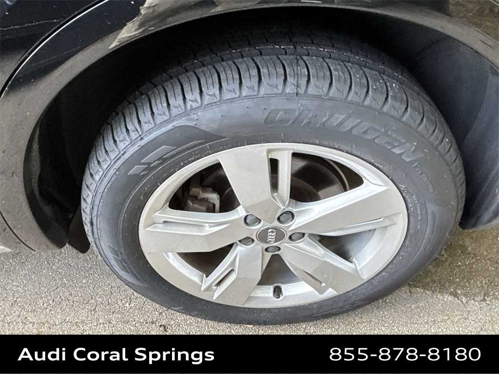 2018 Audi Q5 e Premium Plus 20