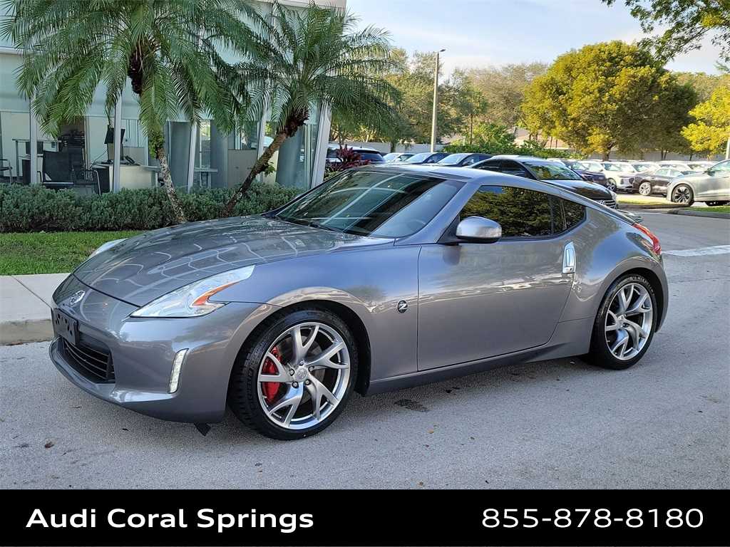 Thumbnail: 2013 Nissan Z - 4