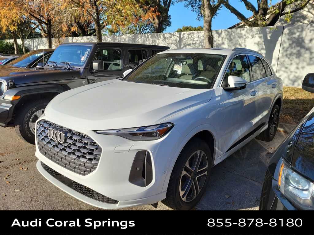 Thumbnail: 2025 Audi Q5 - 2