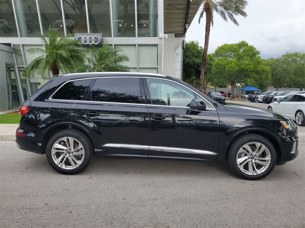 2022 Audi Q7 Premium Plus 9