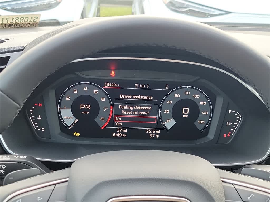 Thumbnail: 2025 Audi Q3 - 18