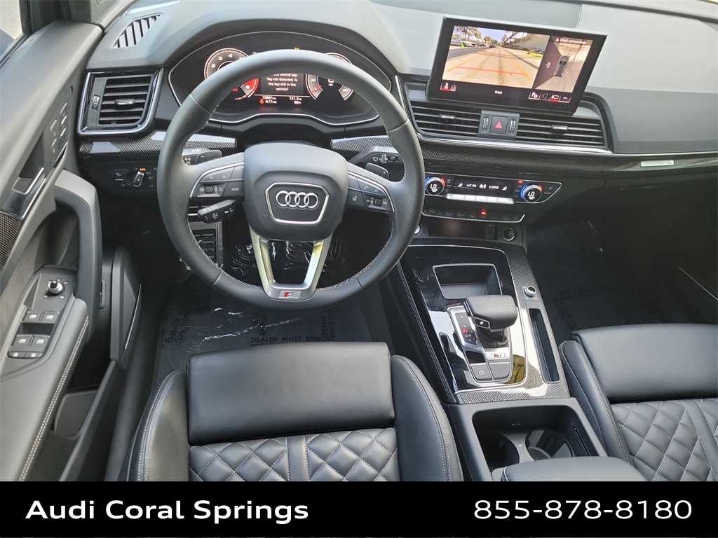 Thumbnail: 2023 Audi SQ5 - 10