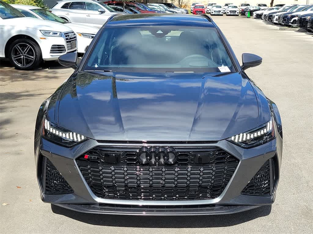 Thumbnail: 2025 Audi RS 6 - 14