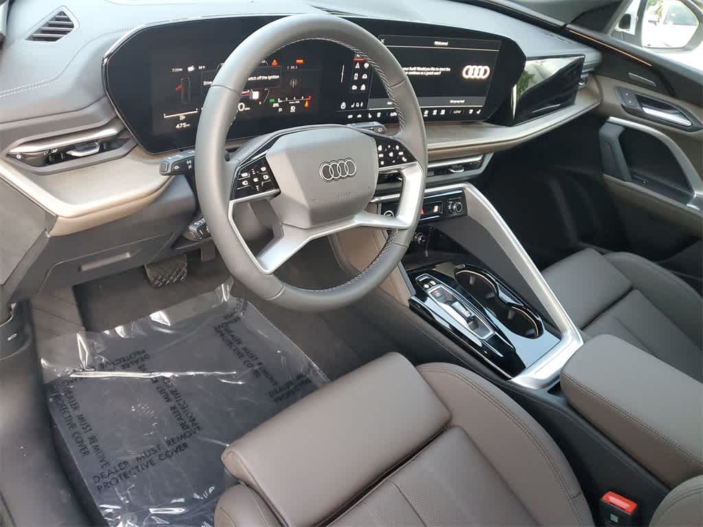Thumbnail: 2025 Audi Q5 - 2