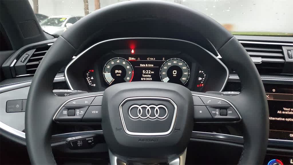 Thumbnail: 2025 Audi Q3 - 23